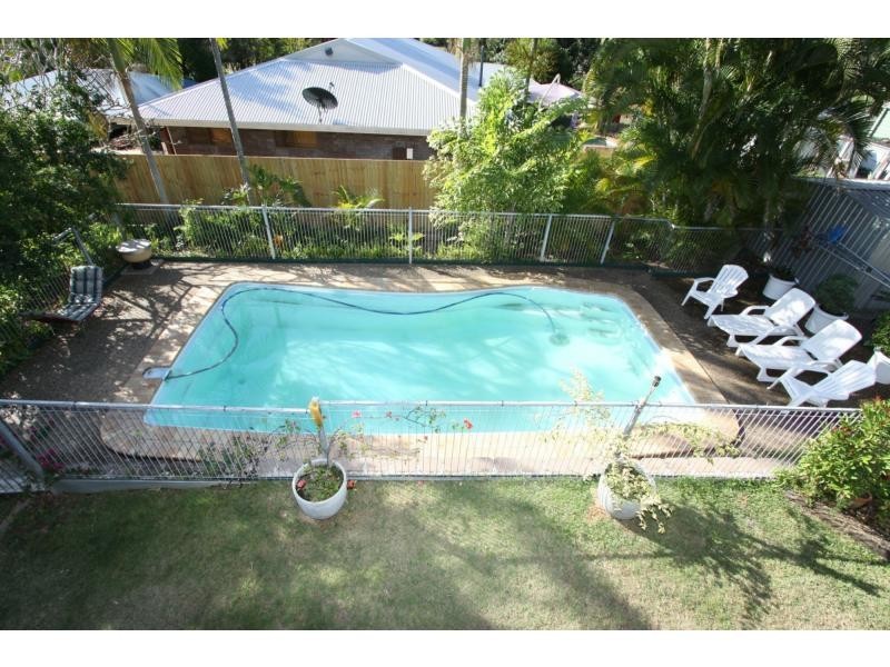 1 Burns Street, Frenchville QLD 4701
