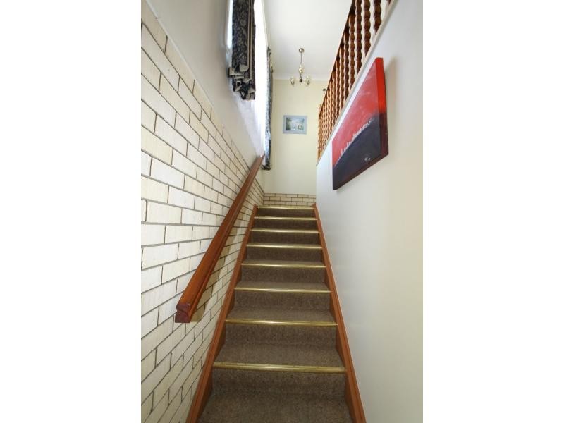 1 Burns Street, Frenchville QLD 4701