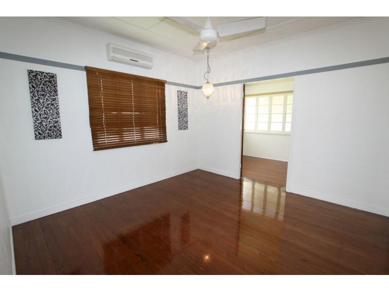 5 Spencer Street, The Range QLD 4700