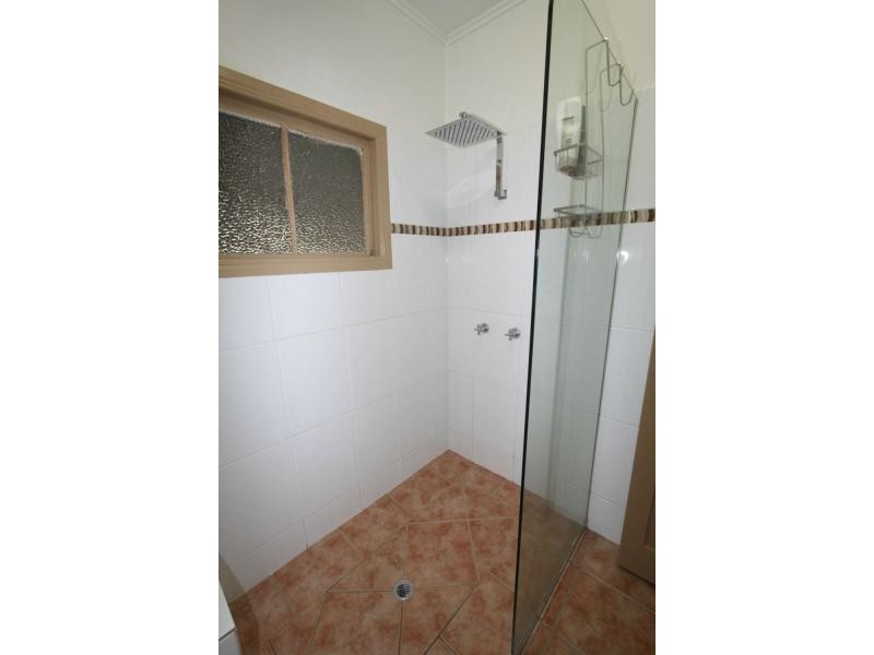 5 Spencer Street, The Range QLD 4700