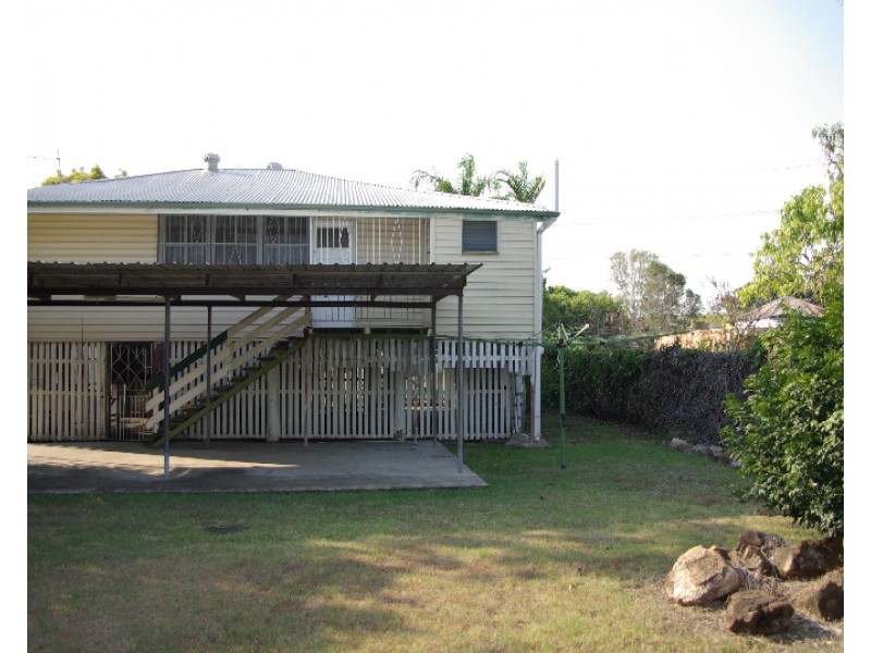 3 Main Street, Park Avenue QLD 4701