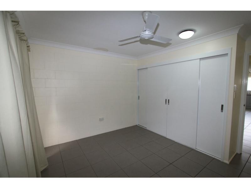 3/7 Snell Street, Koongal QLD 4701