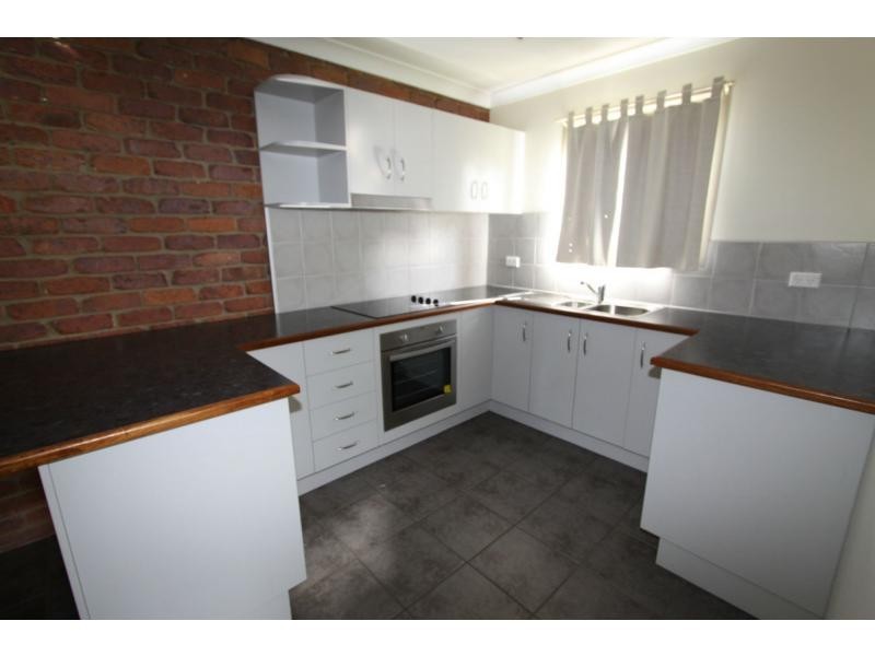 1/345 Shields Avenue, Frenchville QLD 4701