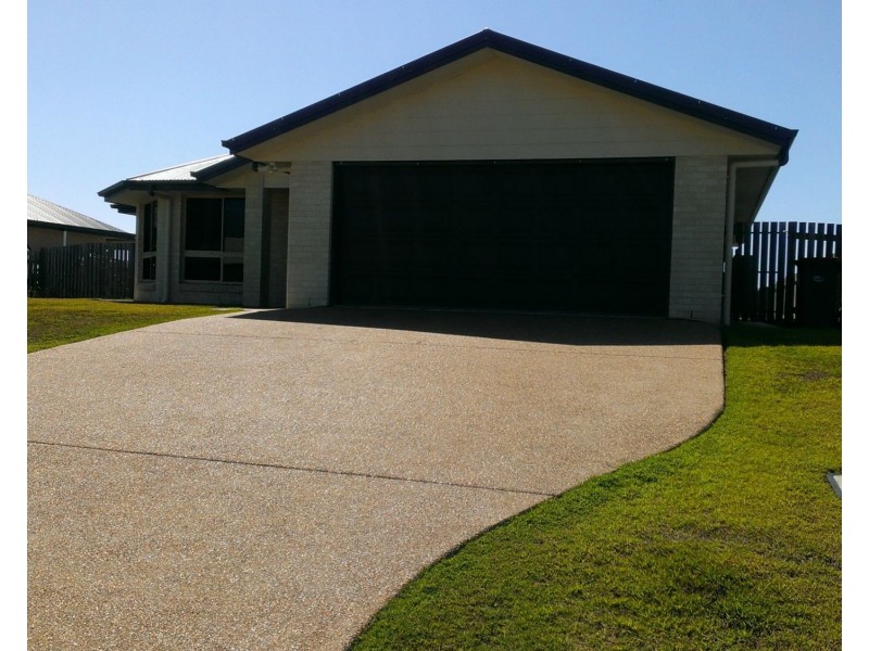61 Amalfi Drive, Zilzie QLD 4710
