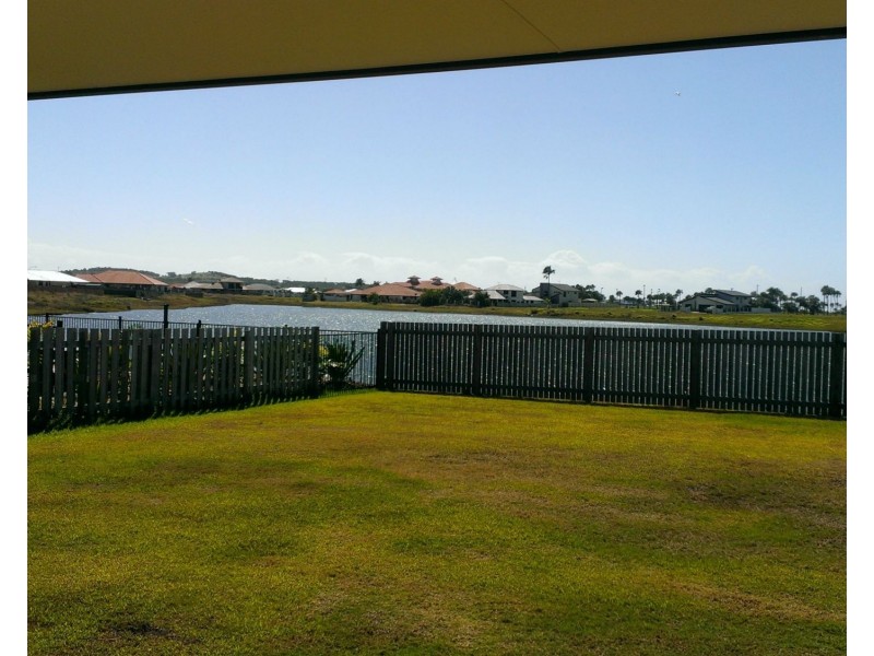 61 Amalfi Drive, Zilzie QLD 4710