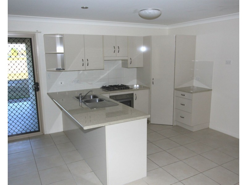 61 Amalfi Drive, Zilzie QLD 4710