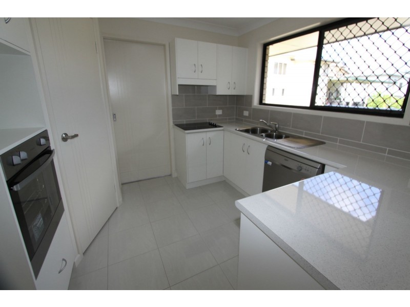 131 Water Street, Berserker QLD 4701