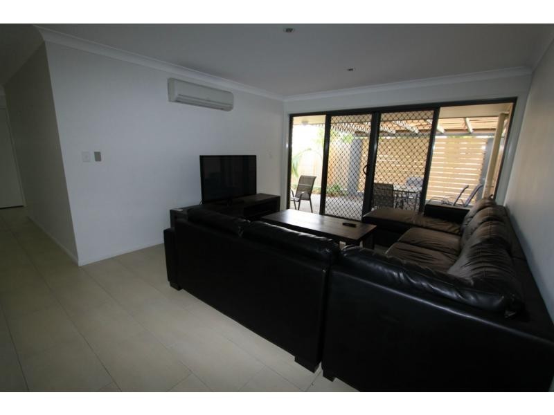 3/241 Upper Dawson Road, Allenstown QLD 4700