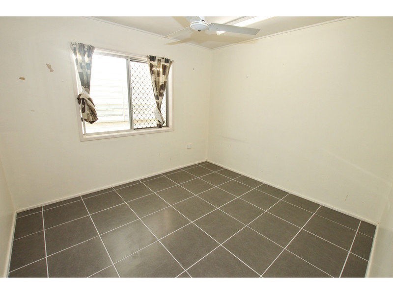 2/181 Wooster Street, Berserker QLD 4701