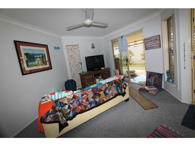 19 Davidson Street, Cooee Bay QLD 4703