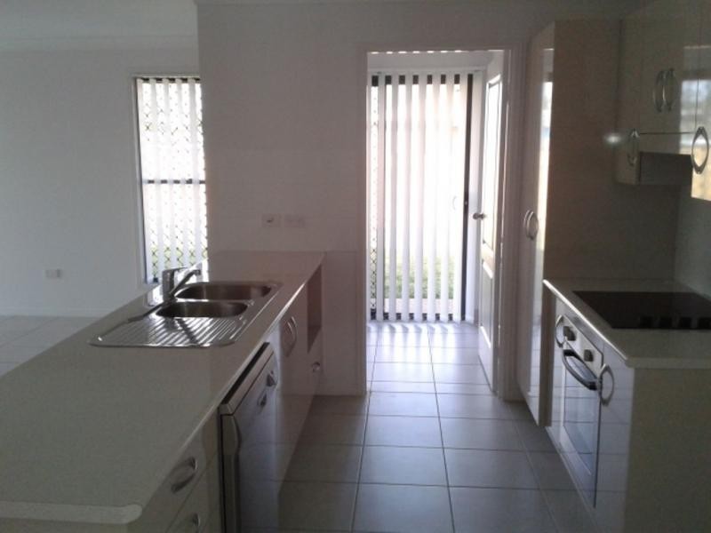 35 Audrey Drive, Gracemere QLD 4702