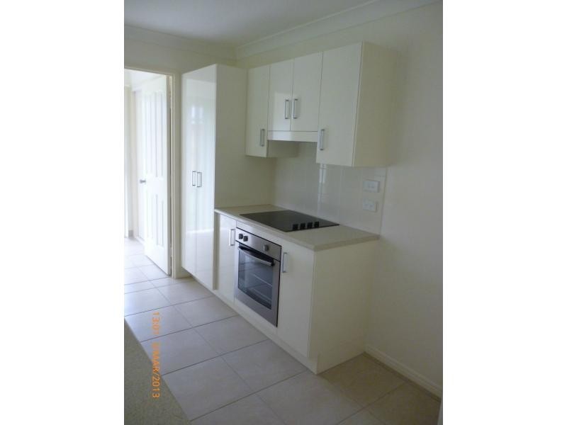 17 CHERRYFIELD Road, Gracemere QLD 4702