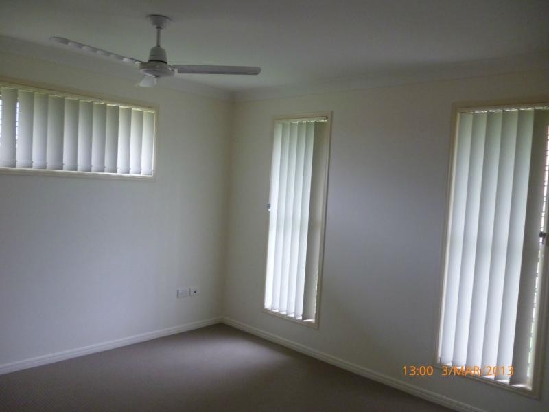 17 CHERRYFIELD Road, Gracemere QLD 4702