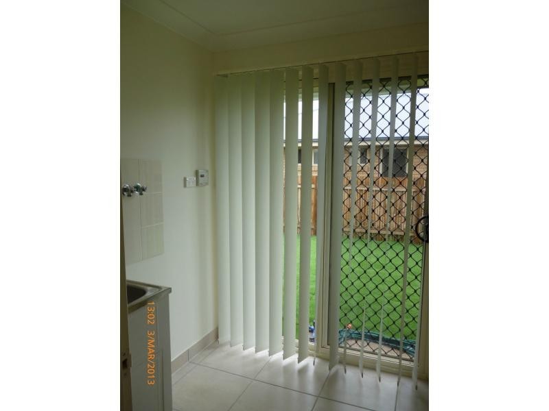 17 CHERRYFIELD Road, Gracemere QLD 4702