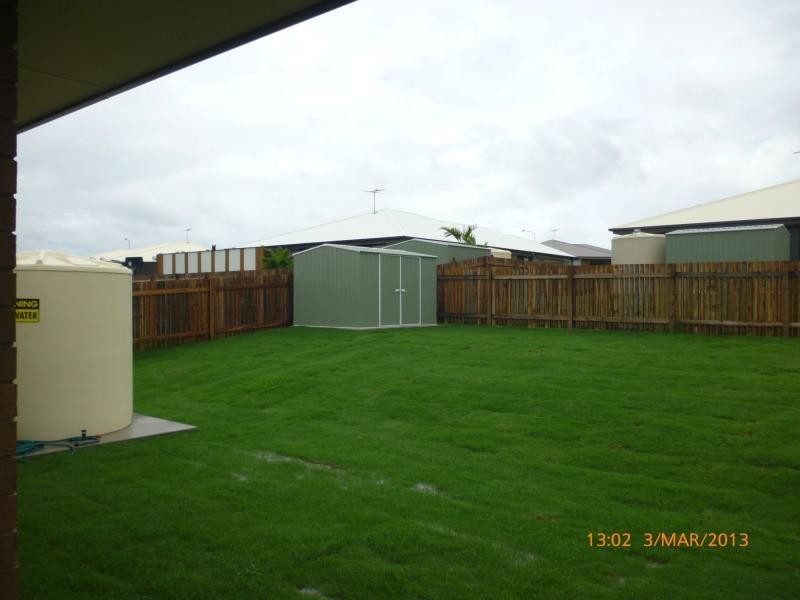 17 CHERRYFIELD Road, Gracemere QLD 4702