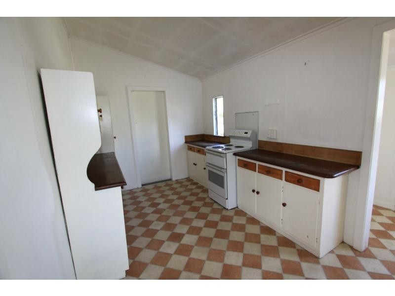 93 Lion Creek Road, Wandal QLD 4700