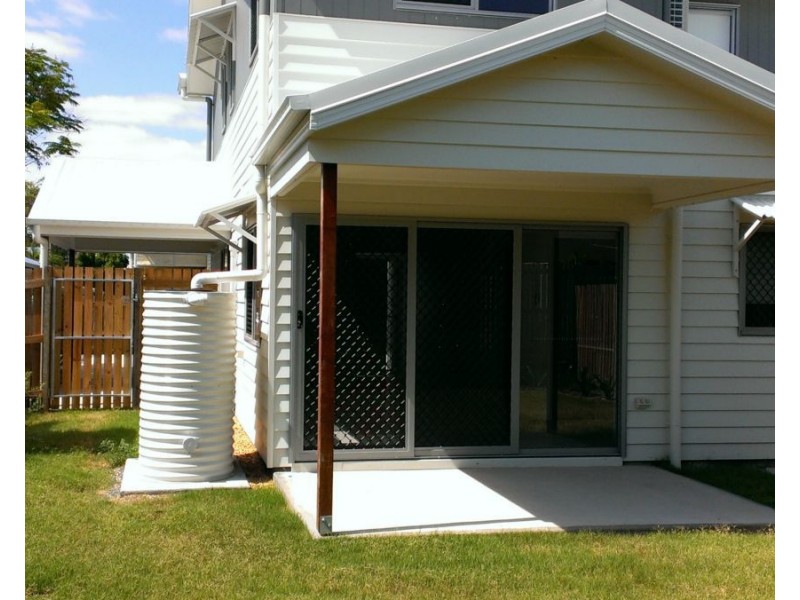 2/107 Sharples Street, Berserker QLD 4701