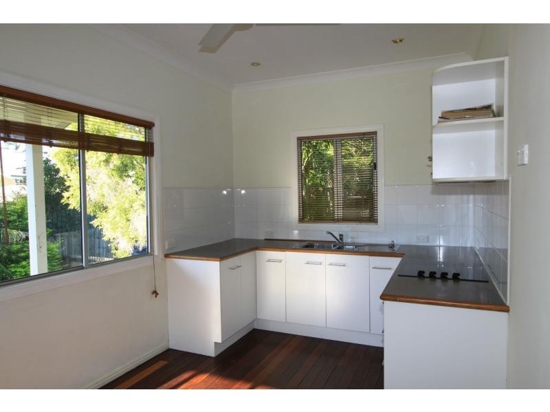 97 Stamford Street, Berserker QLD 4701