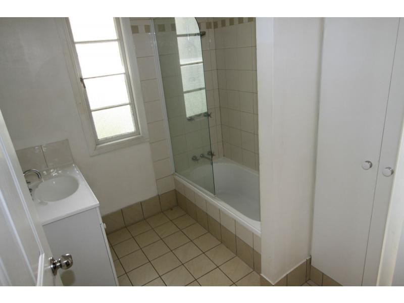 97 Stamford Street, Berserker QLD 4701