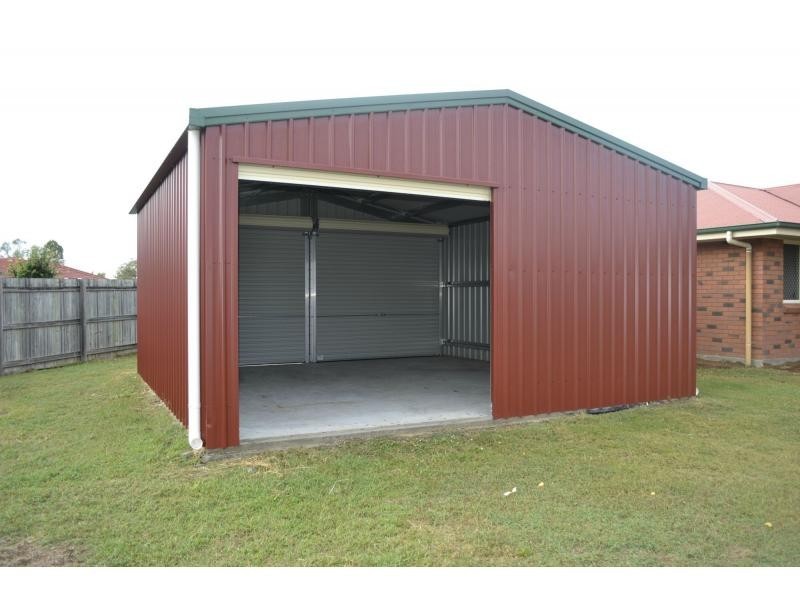 17 William Close, Gracemere QLD 4702