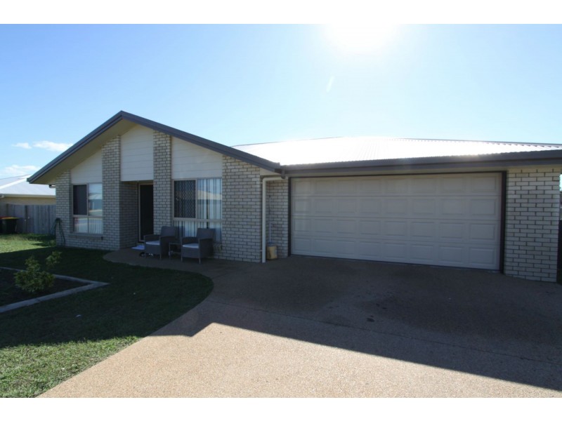 12 Jane Crescent, Gracemere QLD 4702