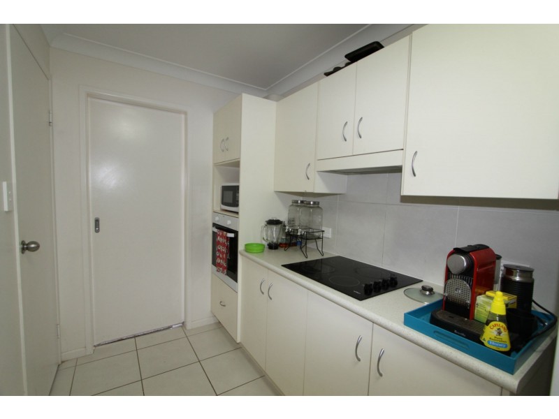 12 Jane Crescent, Gracemere QLD 4702
