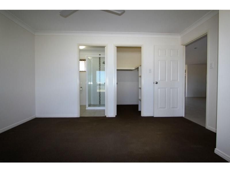 25 Amalfi Drive, Zilzie QLD 4710