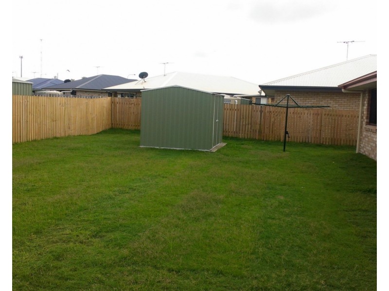 32 Audrey Drive St, Gracemere QLD 4702
