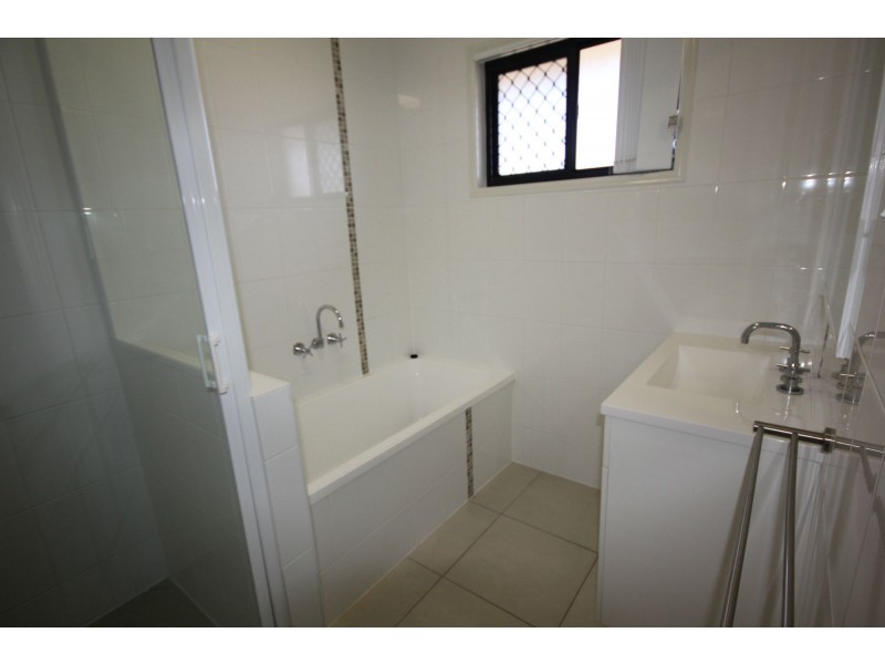 43 Amalfi Drive, Zilzie QLD 4710