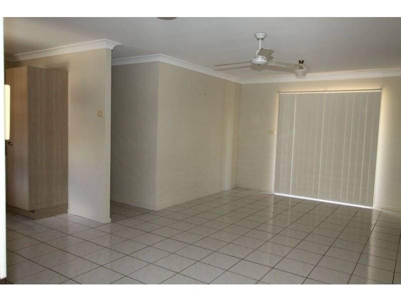 9 Kawana Close, Kawana QLD 4701