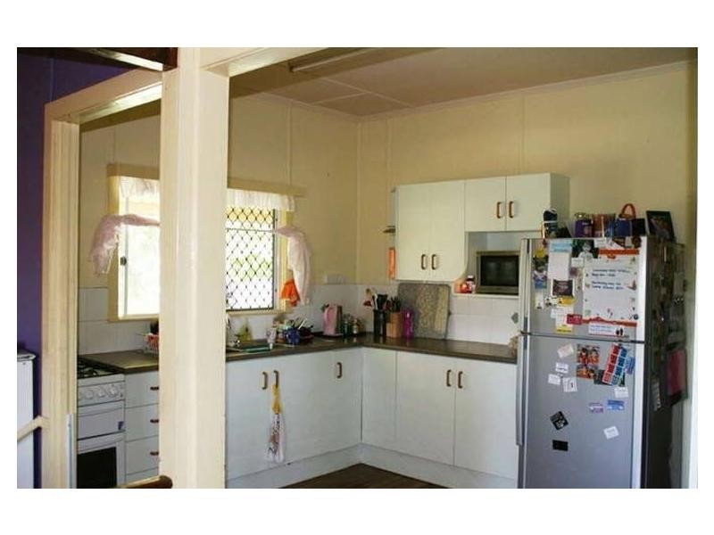 306 Salamanca Street, Frenchville QLD 4701