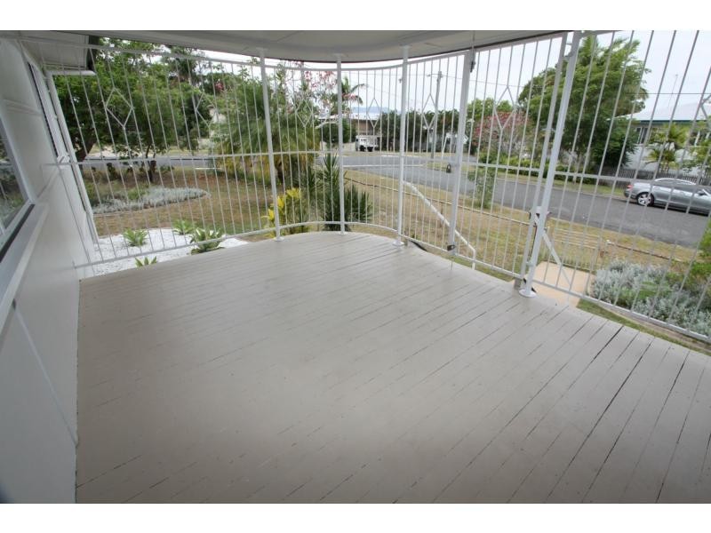 17 Spencer Street, The Range QLD 4700