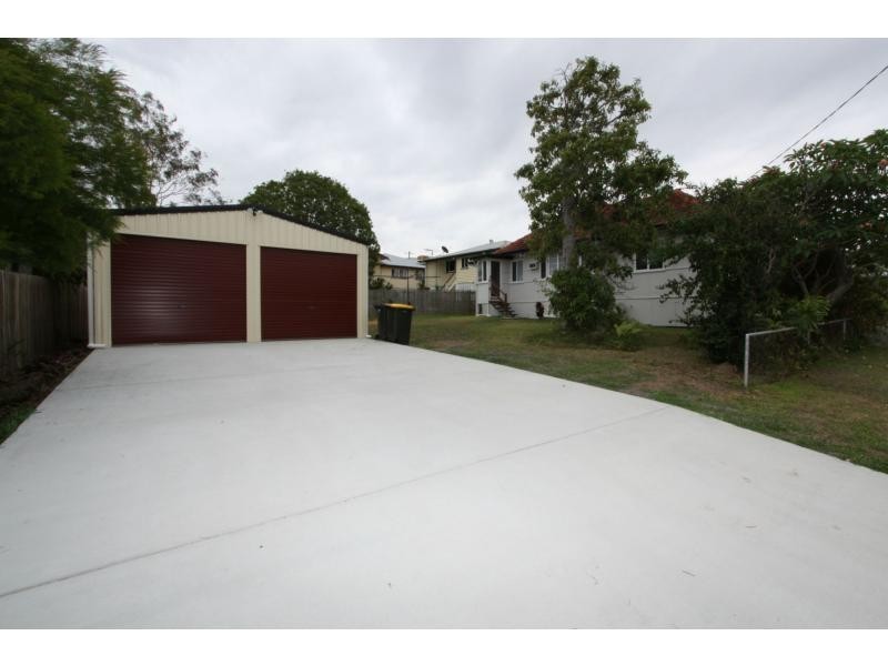 17 Spencer Street, The Range QLD 4700