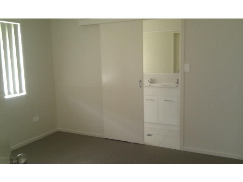 50 Riley Drive, Gracemere QLD 4702