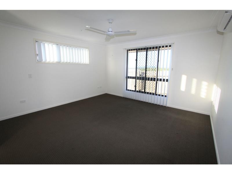 40 Falcon Crest, Zilzie QLD 4710
