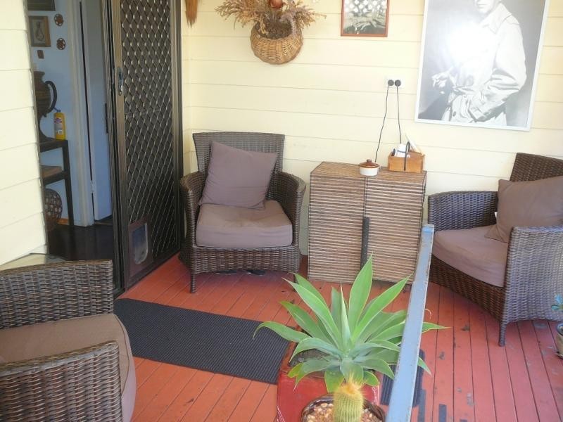 88 West Street, The Range QLD 4700