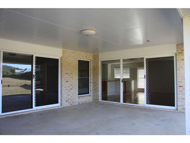 24 Kristie Drive, Rockyview QLD 4701
