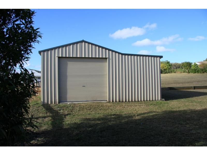 24 Kristie Drive, Rockyview QLD 4701
