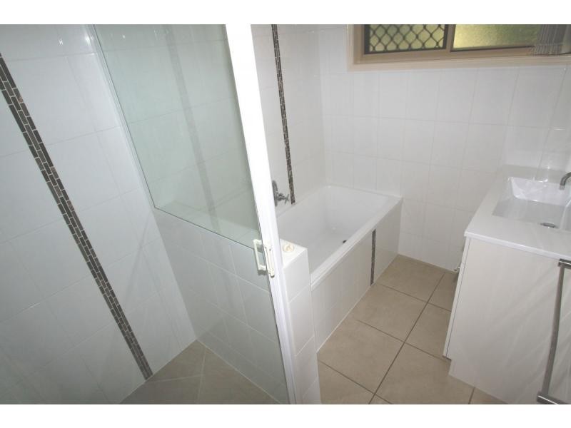 24 Monaco Drive, Zilzie QLD 4710