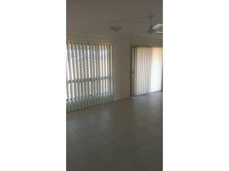 30 Owen Avenue, Gracemere QLD 4702