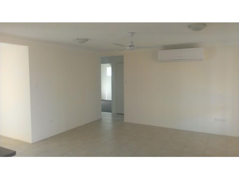 30 Owen Avenue, Gracemere QLD 4702