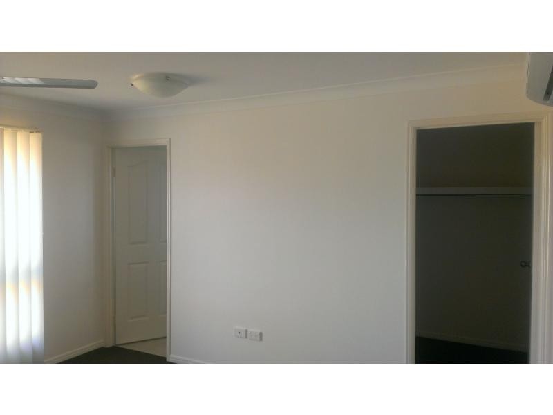 30 Owen Avenue, Gracemere QLD 4702