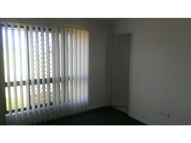 30 Owen Avenue, Gracemere QLD 4702