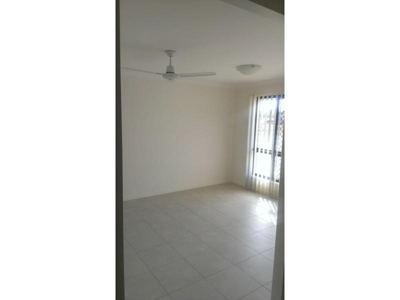 30 Owen Avenue, Gracemere QLD 4702