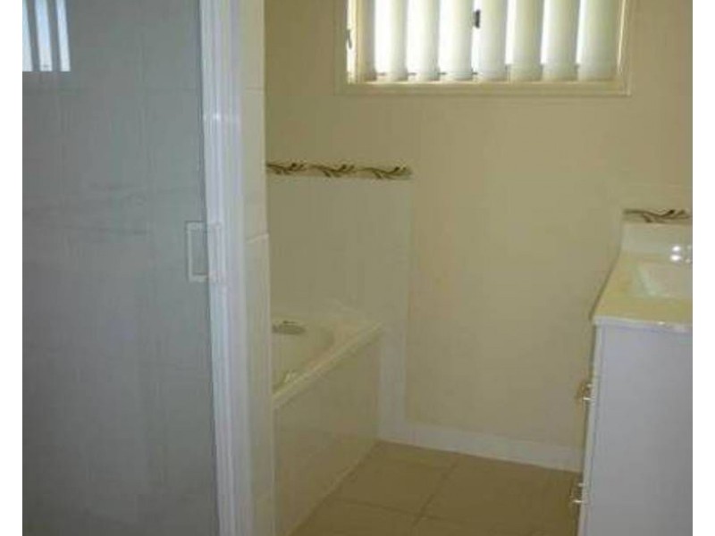 21 Joseph Street, Gracemere QLD 4702