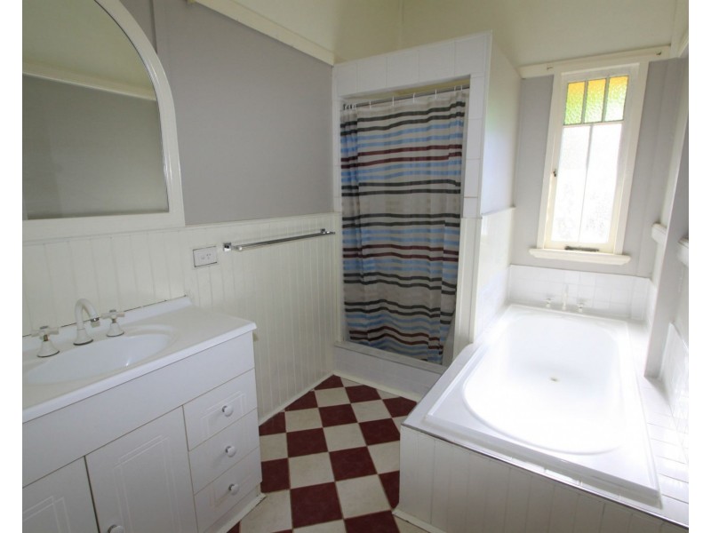 35 Spencer Street, The Range QLD 4700