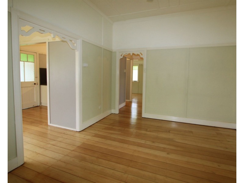 35 Spencer Street, The Range QLD 4700