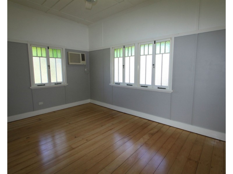 35 Spencer Street, The Range QLD 4700