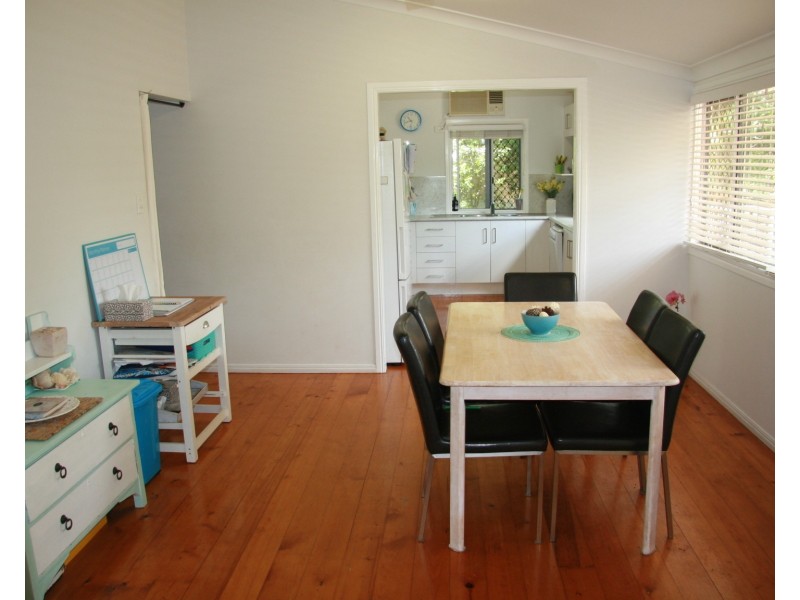 4 Lamington Street, The Range QLD 4700
