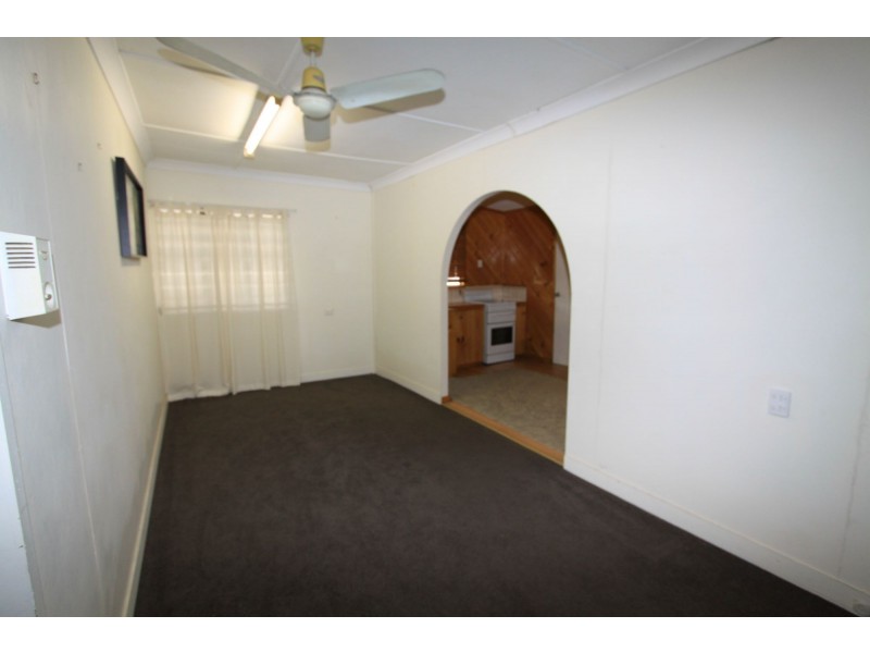 247 Lakes Creek Road, Berserker QLD 4701